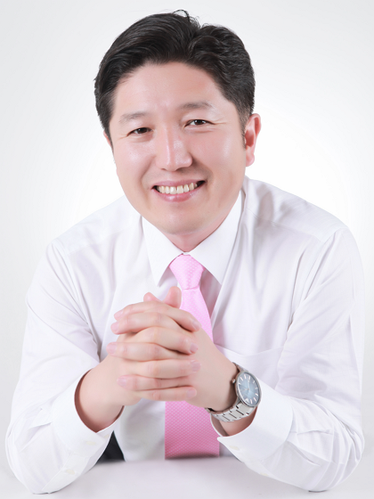 정태영 사무총장의 웃는모습